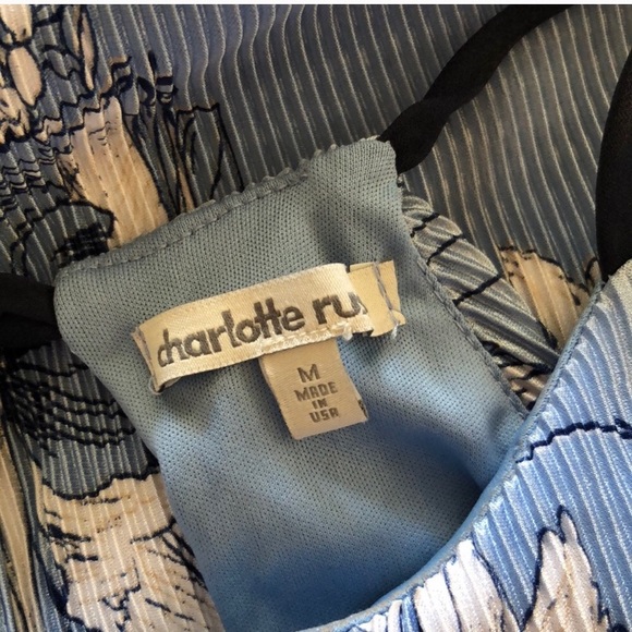 Baby Blue Pleated Shift Dress - Picture 3 of 4